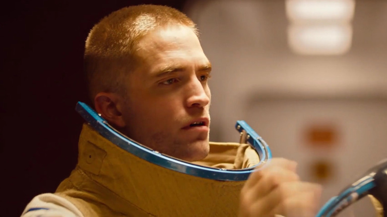 Robert Pattinson in space suit