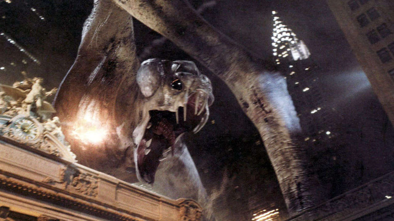 Giant Cloverfield monster roars
