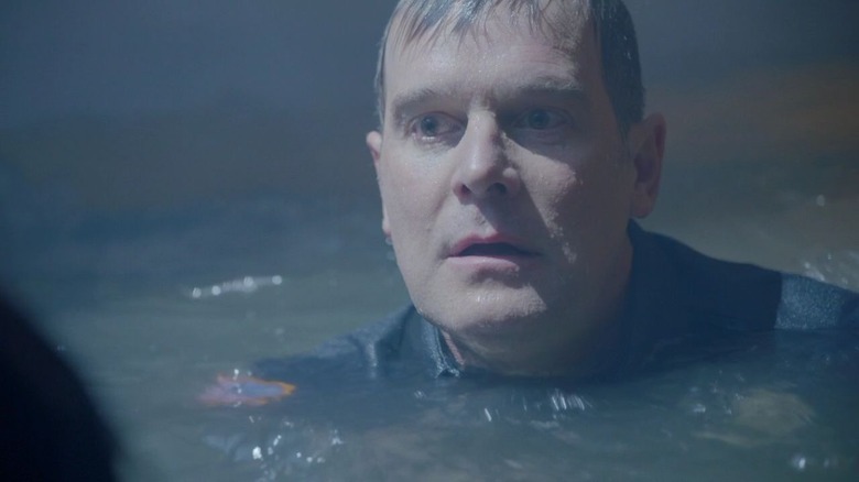 9-1-1's Bobby nearly submerged in water