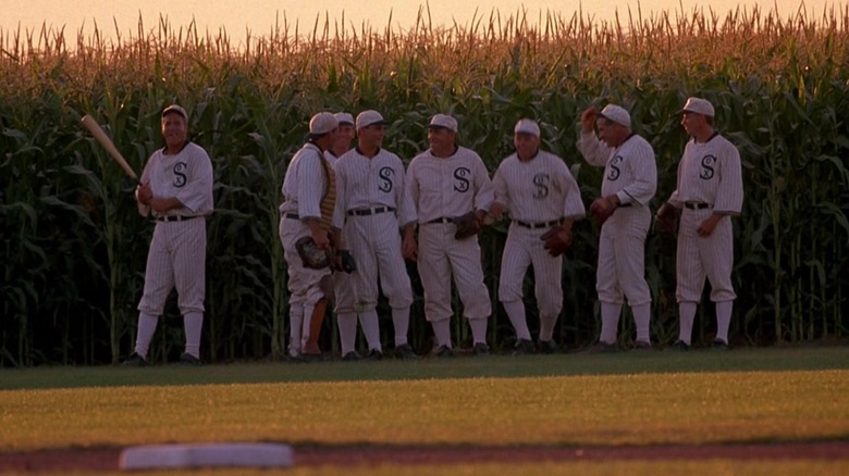 field of dreams team plays in iowa