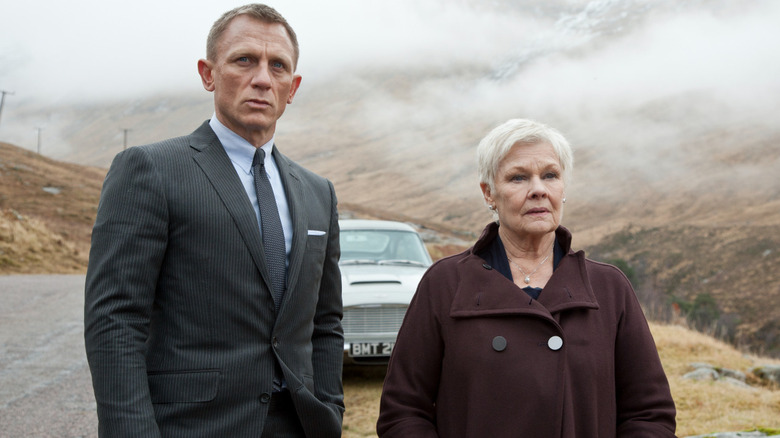 Skyfall's Daniel Craig and Dame Judi Dench sighing