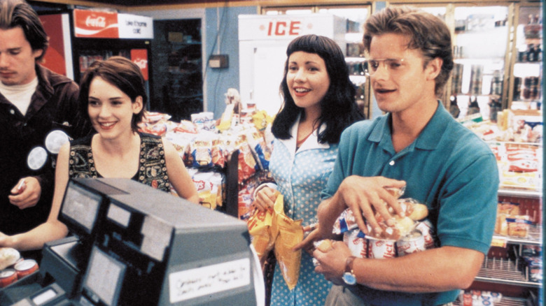 Ethan Hawke, Winona Ryder, Janeane Garofalo, and Steve Zahn grocery shopping