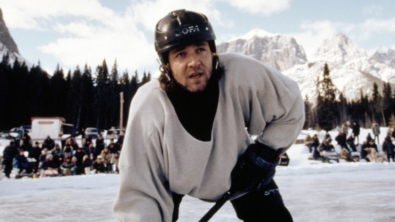Russell Crowe playing hockey