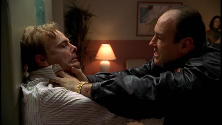 Tony Soprano strangling Ralphie Cifaretto 