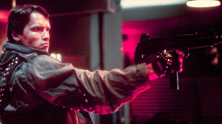 T-800 brandishing gun