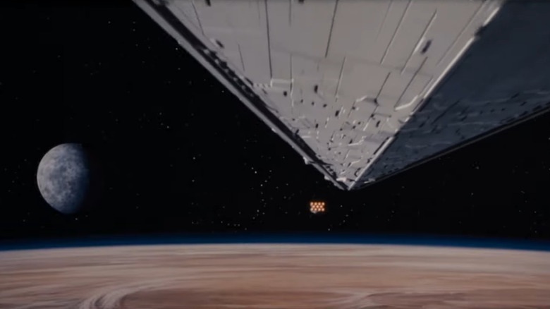 Star Wars Star Destroyer over Tatooine 