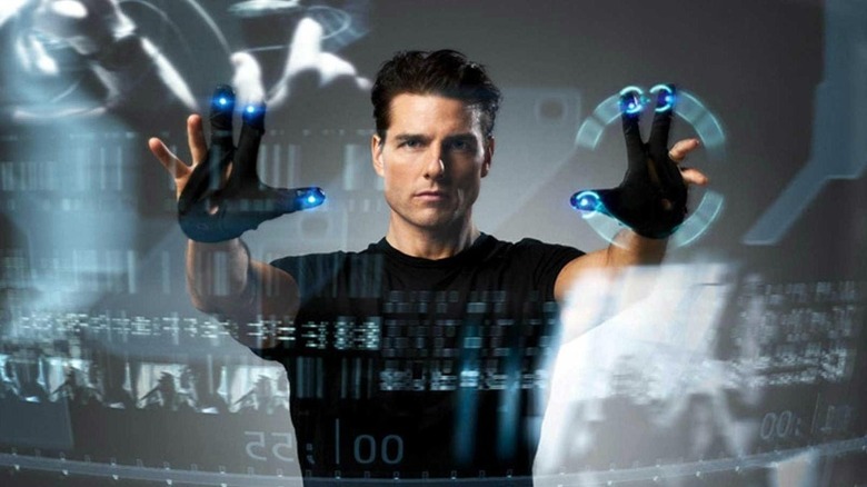 Tom Cruise uses a futuristic UI