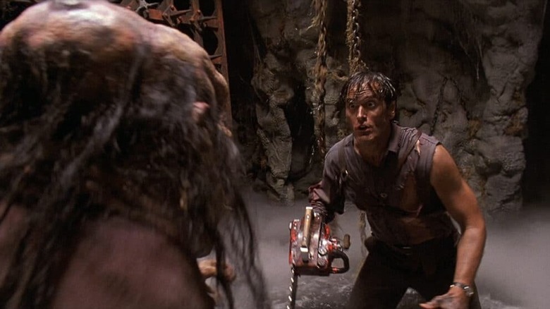 army of darkness ash fighting monster in pit