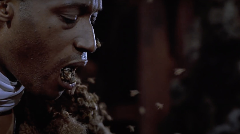 Tony Todd Candyman vomits bees