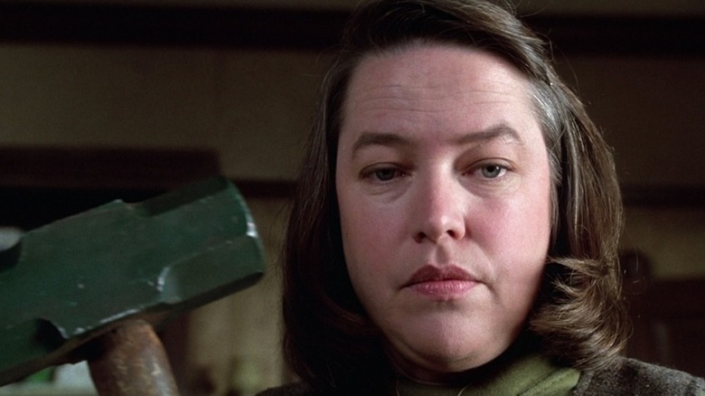 Kathy Bates Misery wields sledgehammer