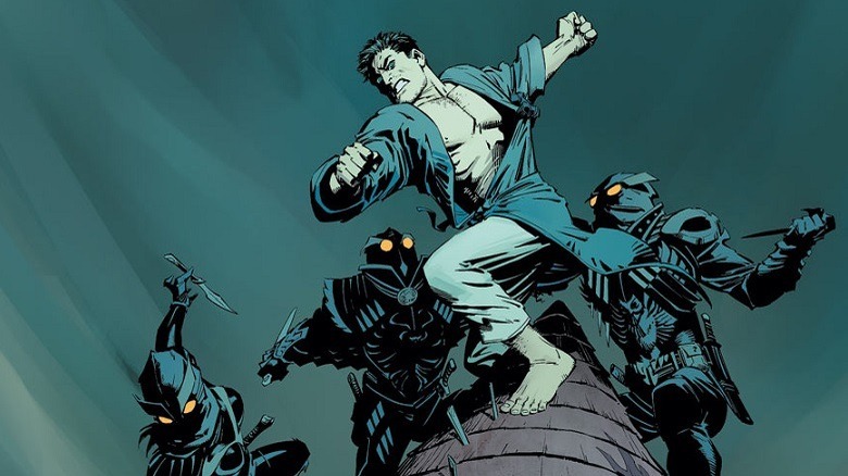 Bruce Wayne fights the Court of Owls