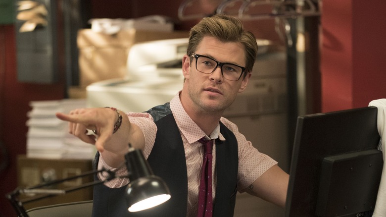 Chris Hemsworth in "Ghostbusters"