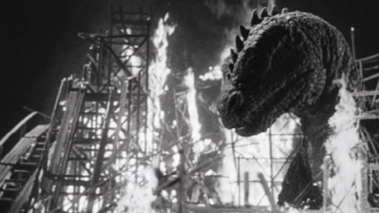 The Beast from 20,000 Fathoms Rhedosaurus in fire