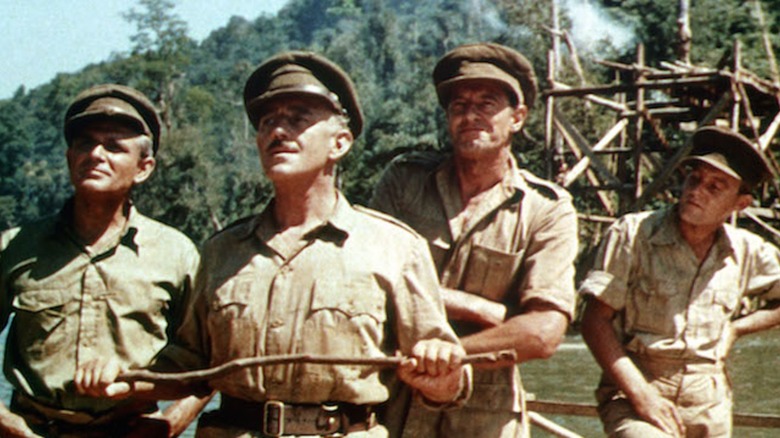 Alec Guinness with soldiers
