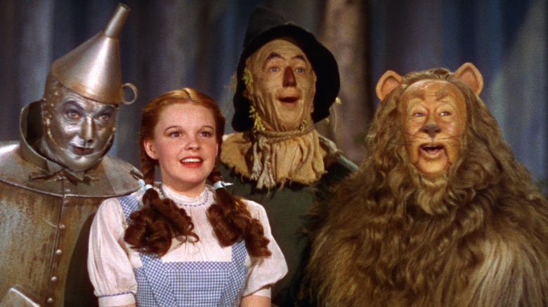 dorothy gale and friends smiling
