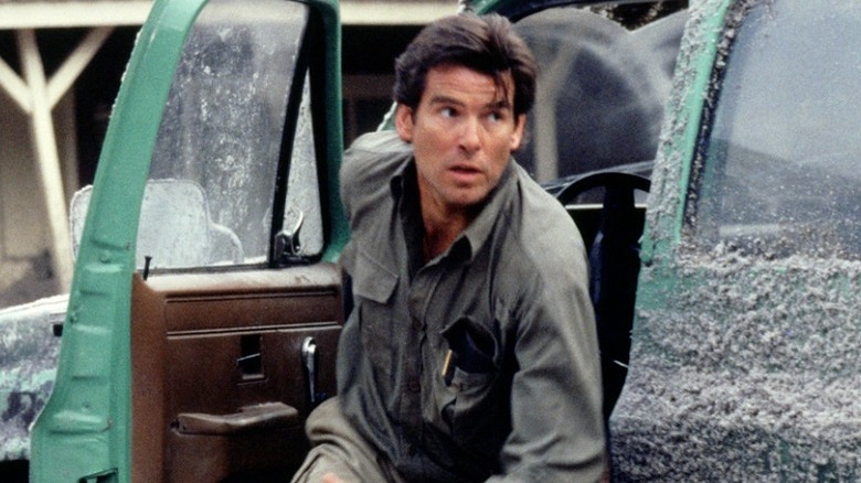 Pierce Brosnan flees snowy truck Dante's Peak