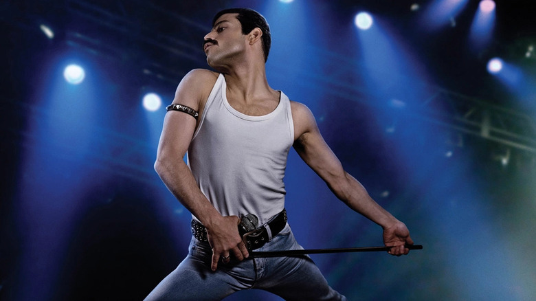 Bohemian Rhapsody Freddie Mercury dances on stage