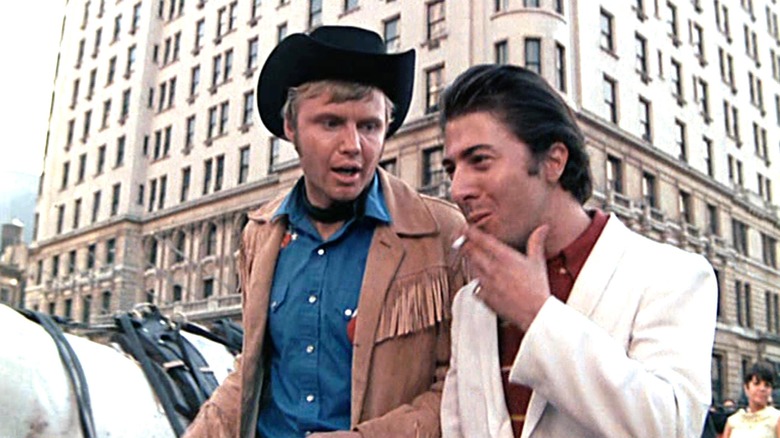 Dustin Hoffman and Jon Voight walking