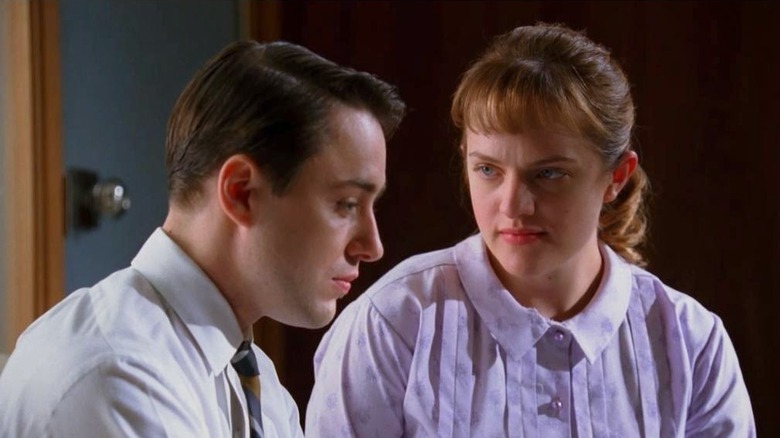 Vincent Kartheiser and Elisabeth Moss in Mad Men 