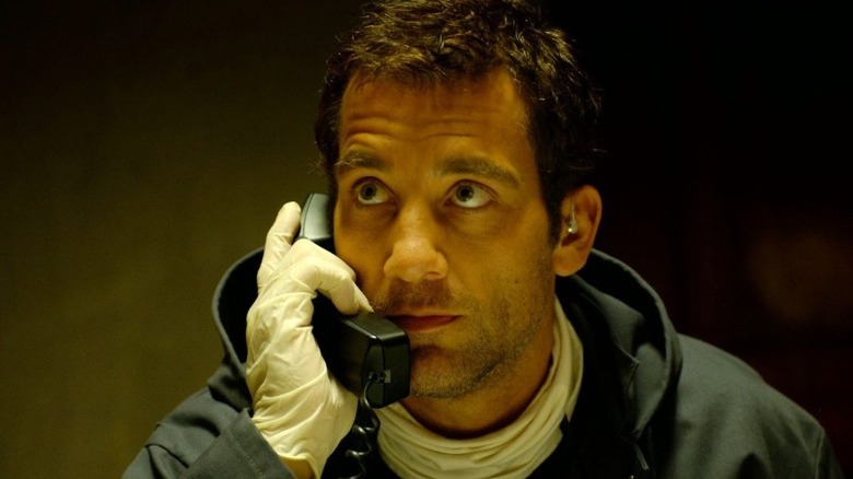 Clive Owen on phone