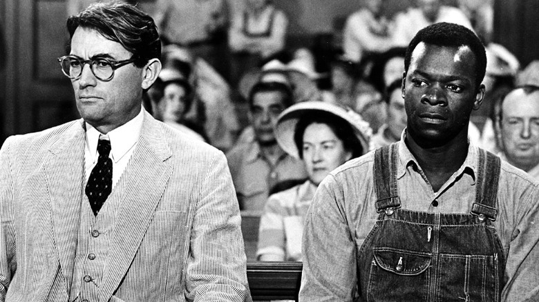 Gregory Peck and Brock Peters in court