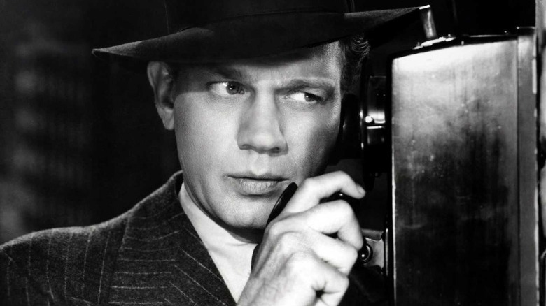 Joseph Cotten as Charles Oakley