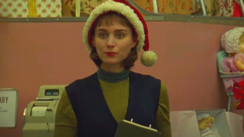 Rooney Mara in Christmas hat