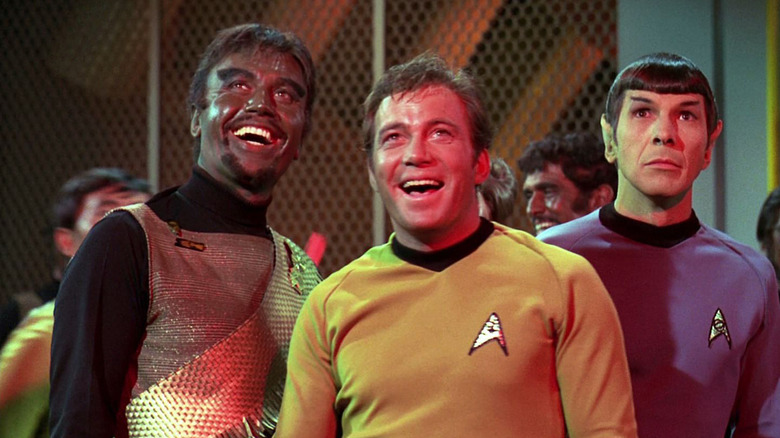 Kang laughs with Kirk