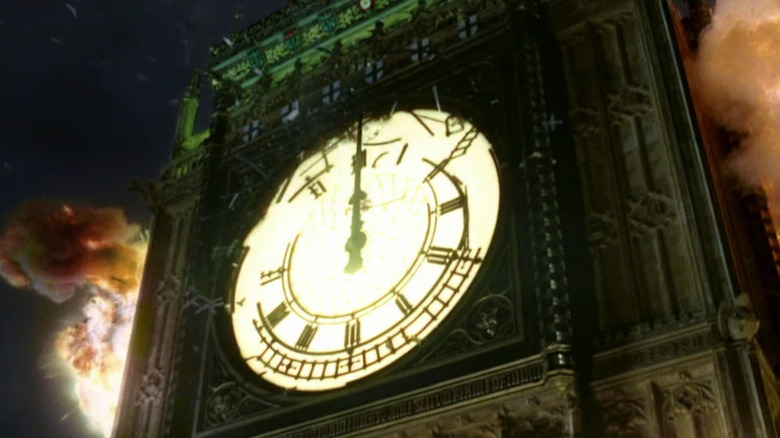 Big Ben explodes at midnight in V for Vendetta