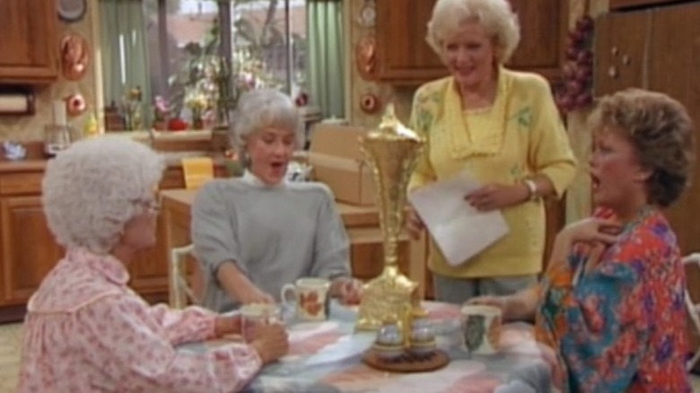 The cast of "The Golden Girls" with a trophy