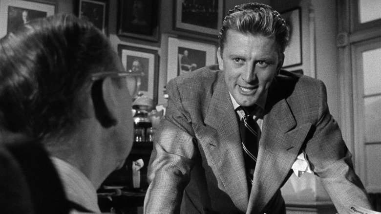 Kirk Douglas in Ace In The Hole