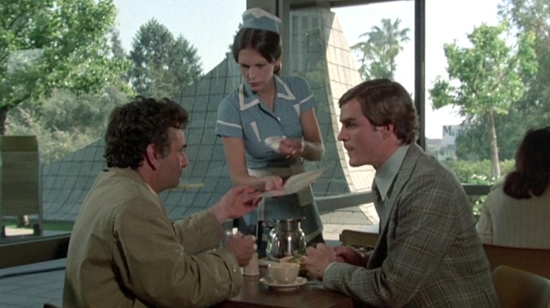 Peter Falk, Jamie Lee Curtis, and Howard McGillin on Columbo