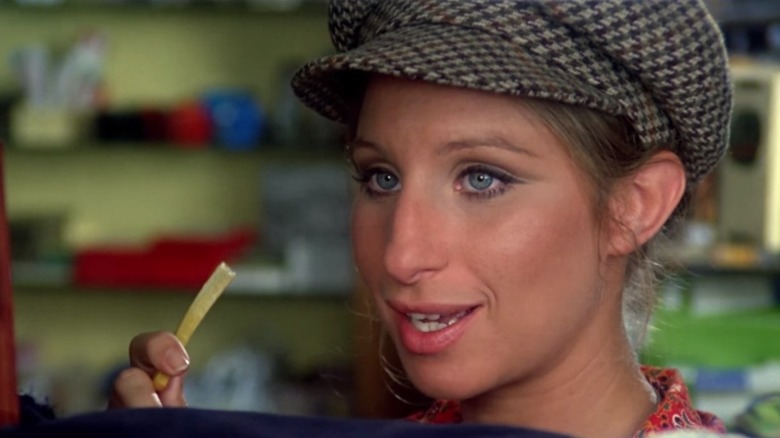 Barbra Streisand hat