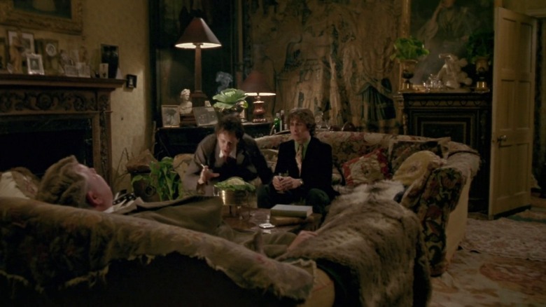 McGann and Grant on couch