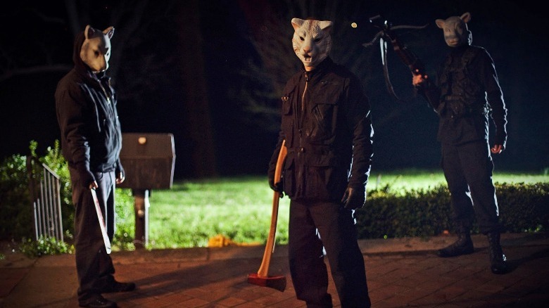 Masked intruders wield weapons in You're Next