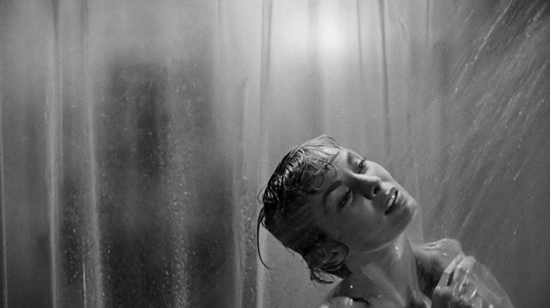 Janet Leigh takes shower in Psycho