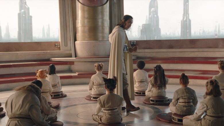 Master Sol training Younglings in Star Wars: The Acolyte