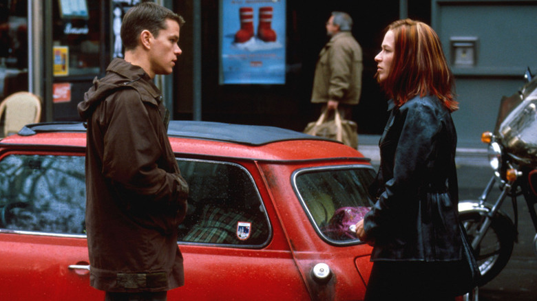 Matt Damon and Franka Potente in The Bourne Identity