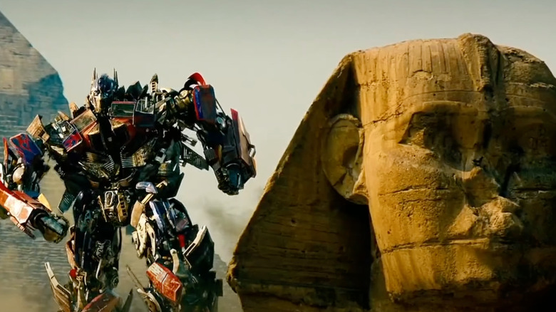 Optimus next to the Sphinx