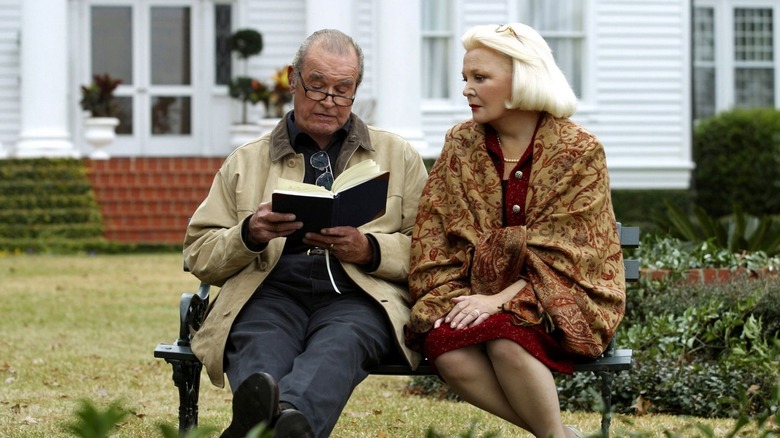 Noah, an old man, reading the titular Notebook to Allie