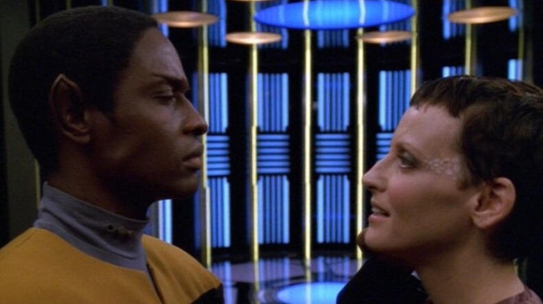 Tuvok melds with Noss