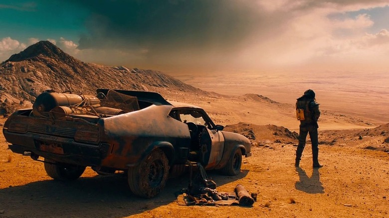 Mad Max faces the wastelands