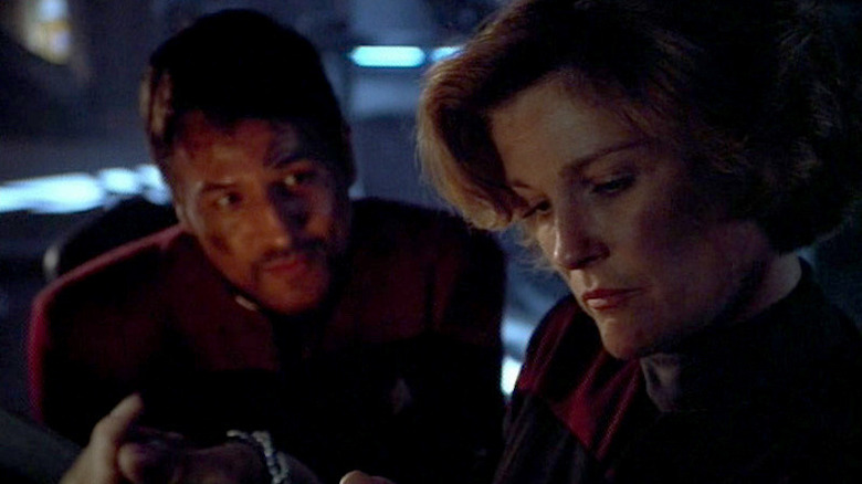 Captain Janeway working in Star Trek: Voyager