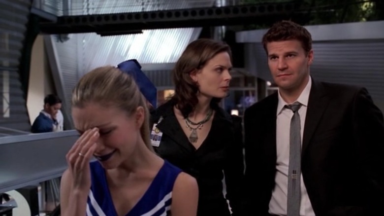 Bones David Boreanaz Emily Deschanel Jogadora Sob Pressão