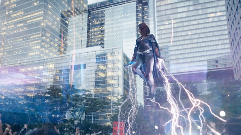 Aya Cash with lightning hands