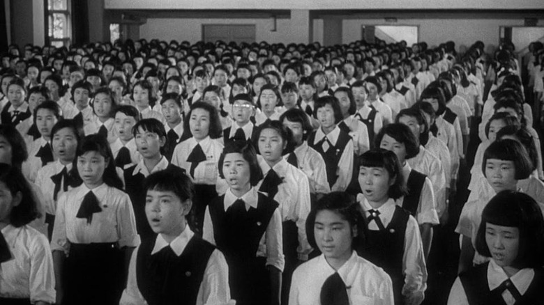 gojira singing schoolchildren