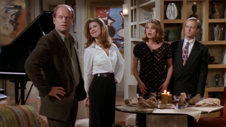 Kelsey Grammer, Peri Gilpin, Jane Leeves, and David Hyde Pierce in Frasier