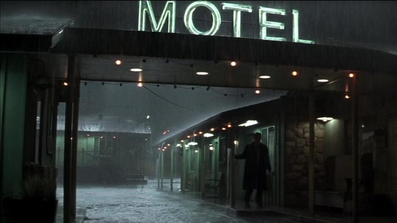 A Nevada Motel in Identity (2003)