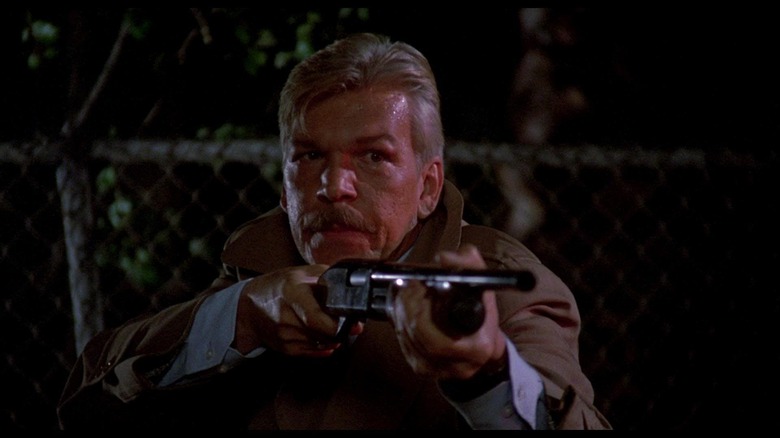 Tom Atkins in Night of the Creeps