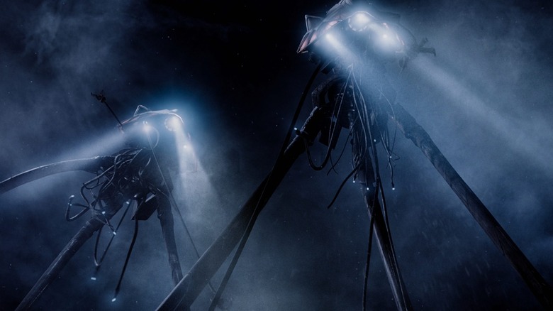 Two tripods in Spielberg's War of the Worlds